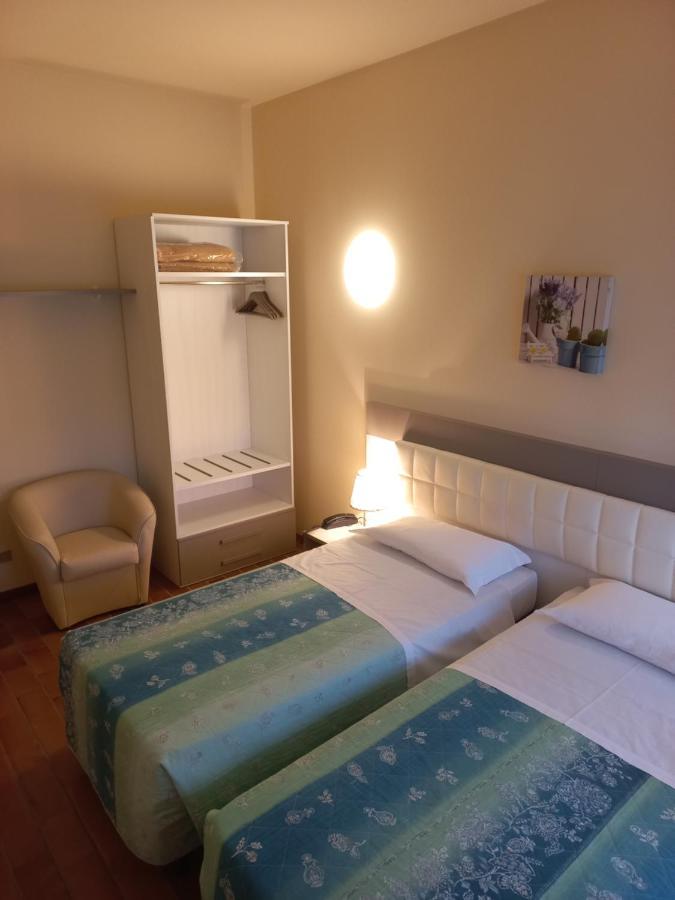 Park Hotel Castel San Pietro Terme Luaran gambar