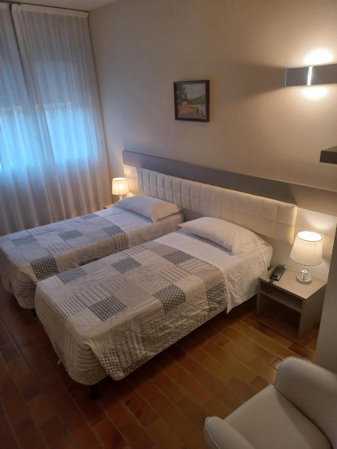Park Hotel Castel San Pietro Terme Luaran gambar