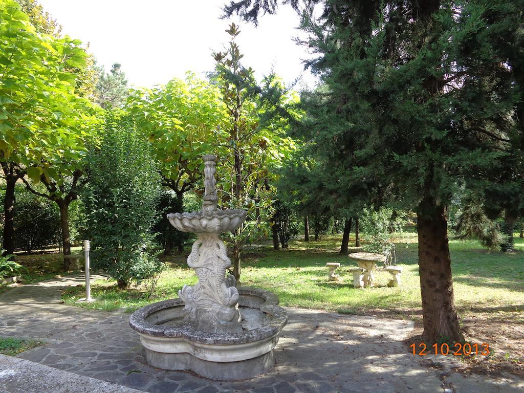 Park Hotel Castel San Pietro Terme Luaran gambar