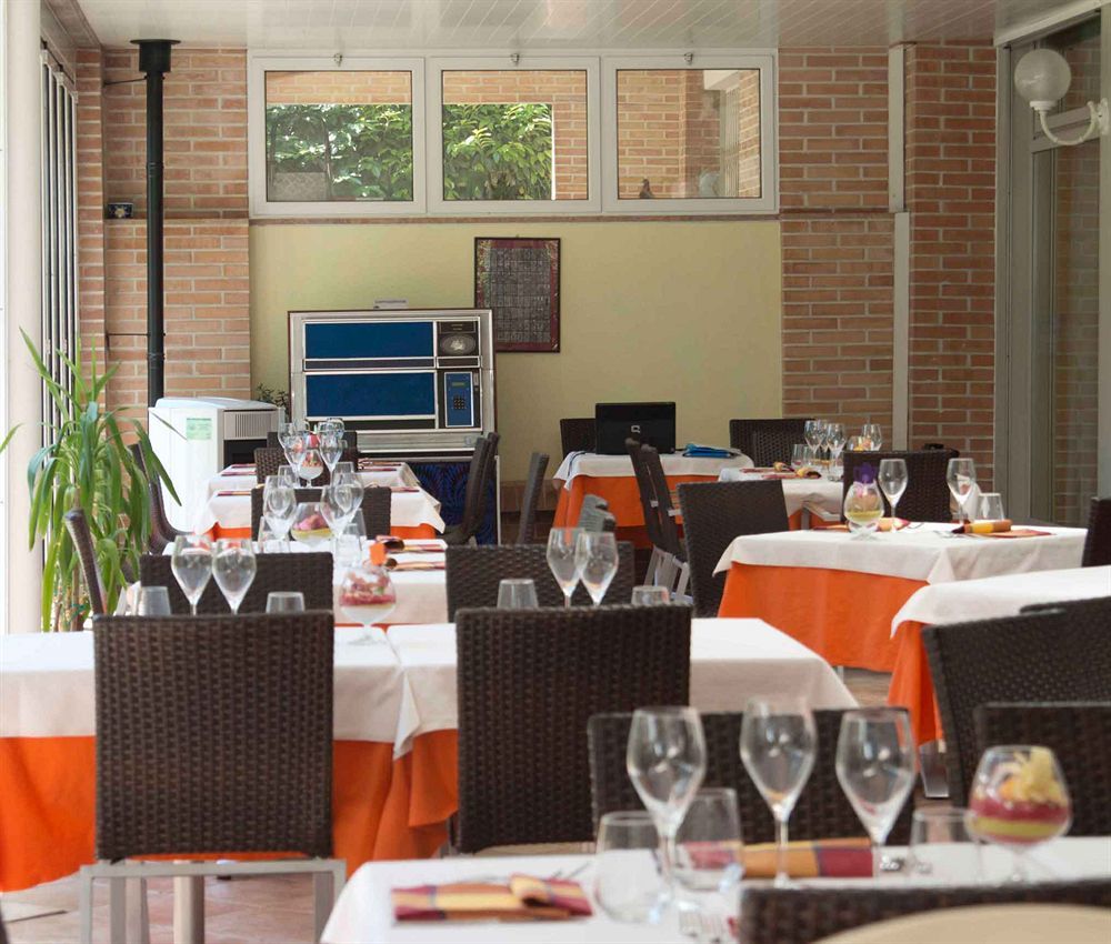 Park Hotel Castel San Pietro Terme Luaran gambar