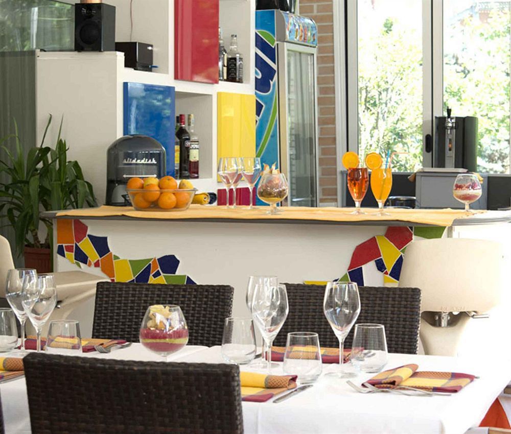 Park Hotel Castel San Pietro Terme Luaran gambar